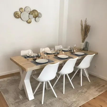 Quality Time Met Gesloten Garagebox De Panne