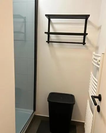 アパート Quality Time Met Gesloten Garagebox